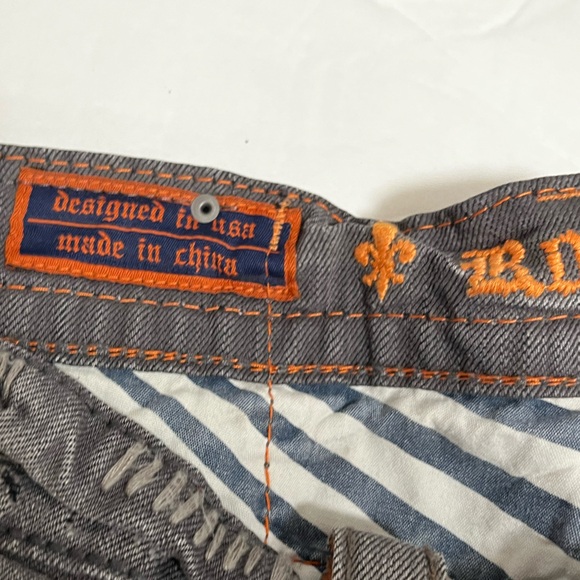 Rock Revival Gray Straight Jeans Classic Style - Picture 5 of 15